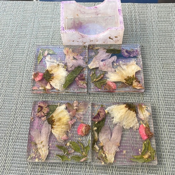 Handmade Pressed Flower Coaster Set and Holder Square Delicate - Picture 10 of 16